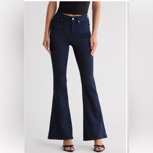 Good American Always Fits Good Legs Flare Jeans fits size 6-12 NWT